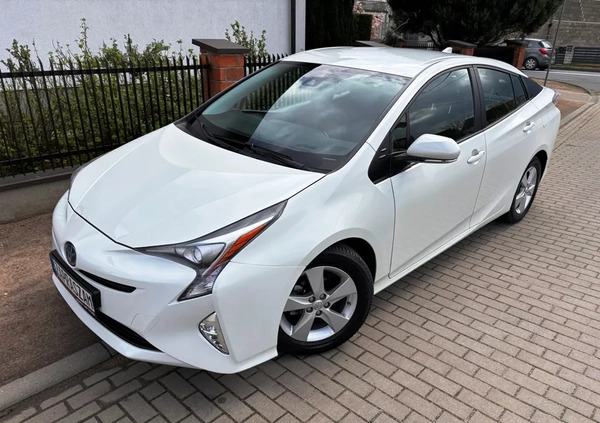 Toyota Prius cena 89900 przebieg: 6340, rok produkcji 2017 z Ząbki małe 326
